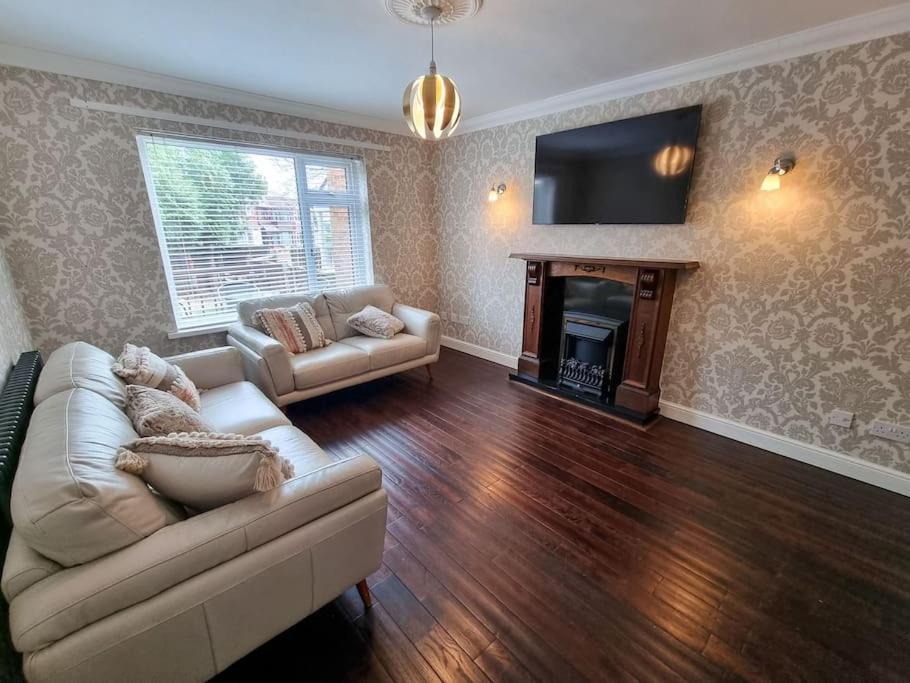 Stunning Family Home Close To The City Centre 曼彻斯特 外观 照片